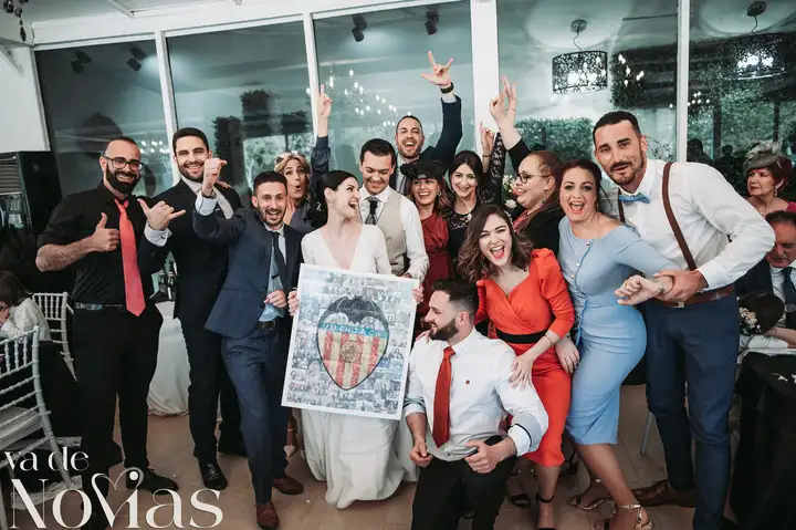 Reportaje de boda jardines la Cartuja Monica Hector Mayo 2023 banquete