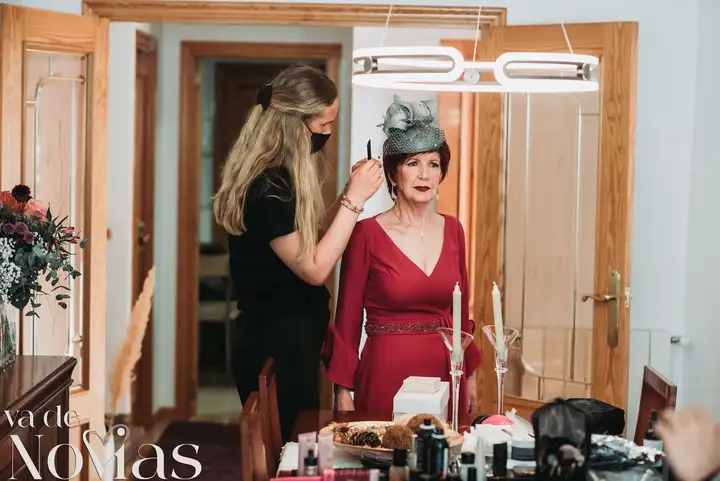 Reportaje de boda jardines la Cartuja Monica Hector Mayo 2023 portada preparativos