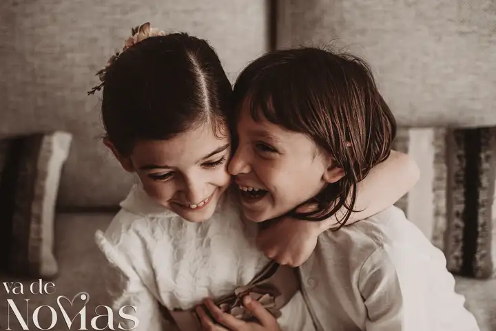 Reportaje de boda jardines la Cartuja Monica Hector Mayo 2023 portada preparativos