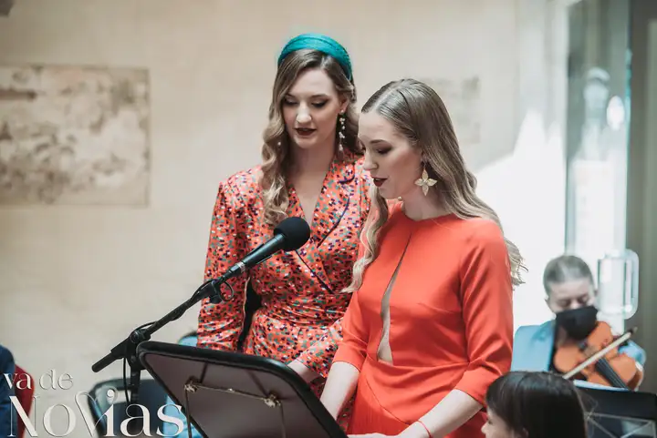 Reportaje de boda jardines la Cartuja Monica Hector Mayo 2023 ceremonia