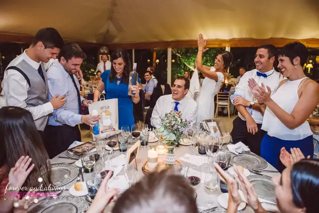 Entrada al banquete y celebración de Nuria y Luis