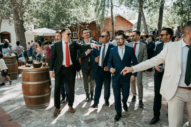 reportaje boda molino galan pepa joel coctel grupales