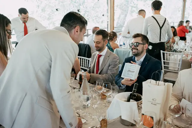 reportaje boda molino galan pepa joel banquete