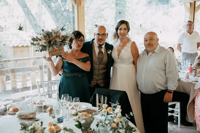 reportaje boda molino galan pepa joel banquete grupales