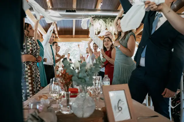 reportaje boda molino galan pepa joel banquete