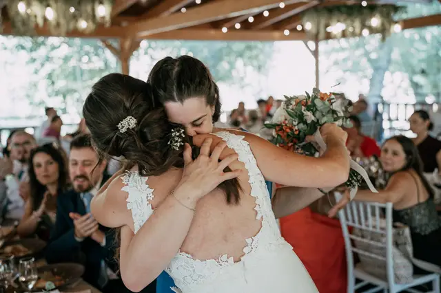 reportaje boda molino galan pepa joel banquete emotivas