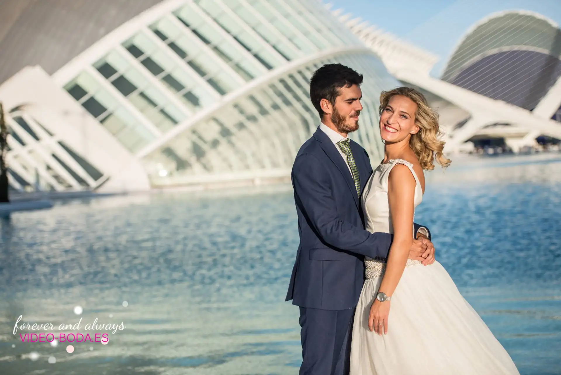 Fotografías postboda urbanas en Valencia