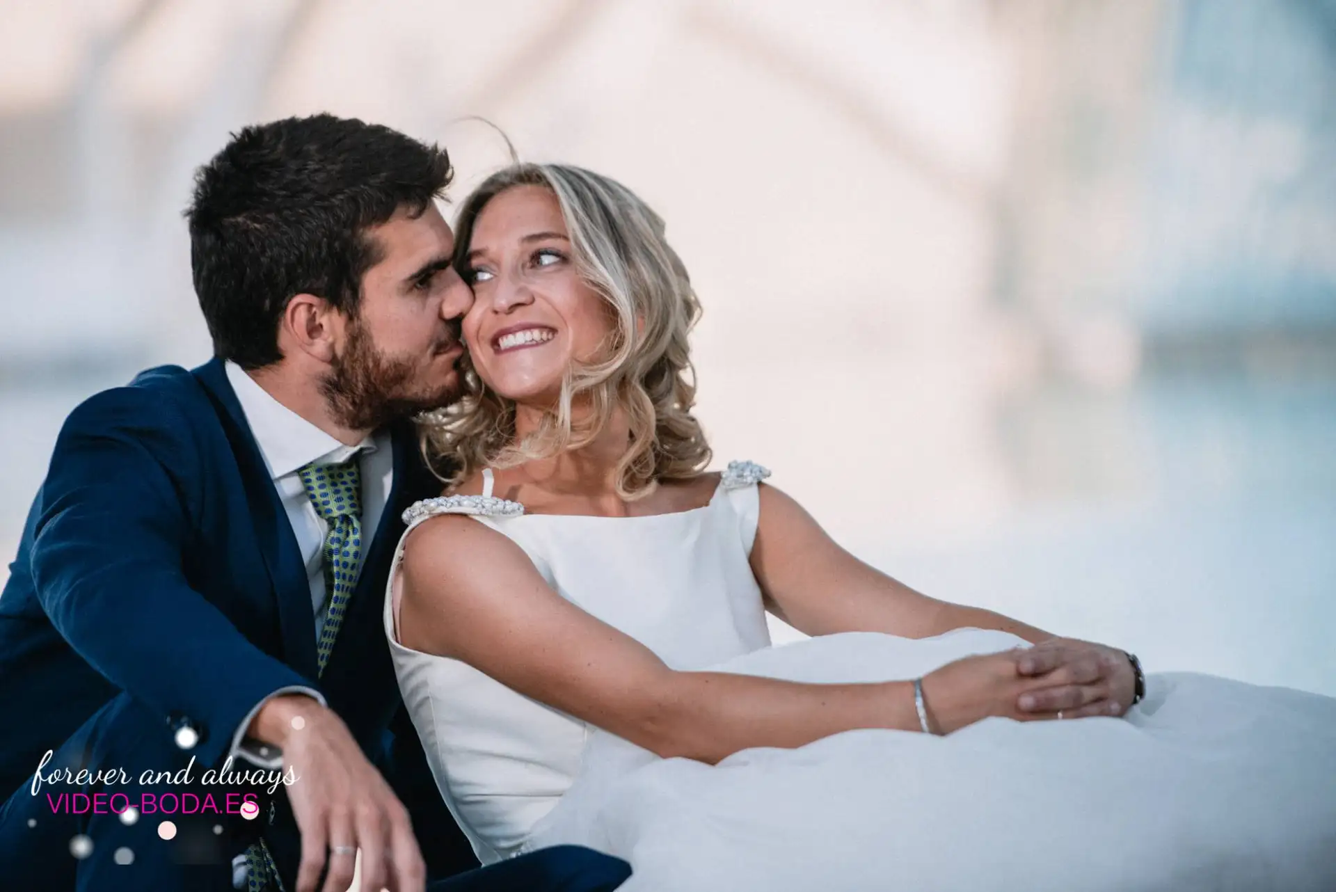 Fotografía divertida de postboda