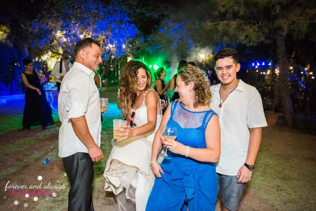 Fiesta y baile de Rocío y Daniel en Alquería Gallim