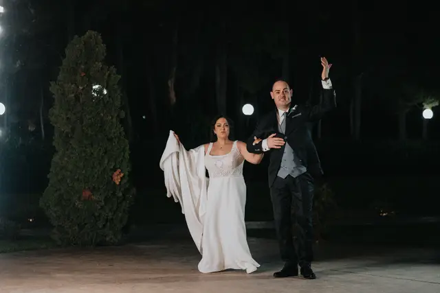 Boda civil  Sauces de Olimar Salida / Entrada