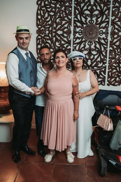 Boda civil  Sauces de Olimar photocall