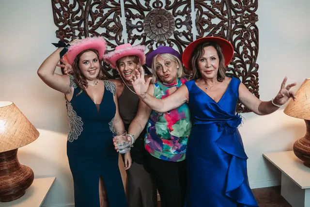 Boda civil  Sauces de Olimar photocall