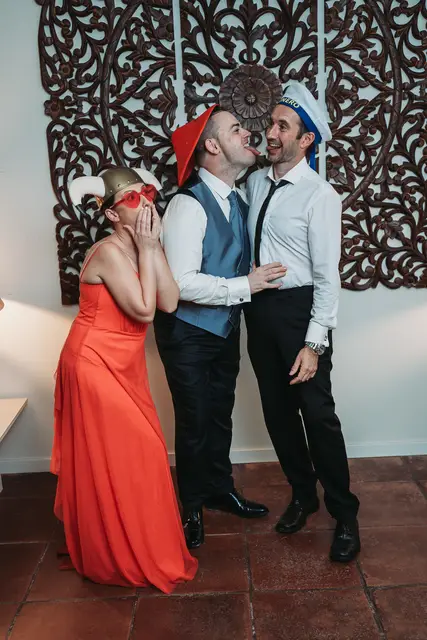 Boda civil  Sauces de Olimar photocall