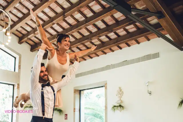 Baile nupcial de Susana y Jose en Huerto de Santa María