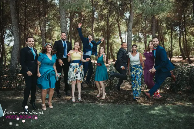 Reportaje boda tamara Asis Sauces Olimar Chiva coctel grupales