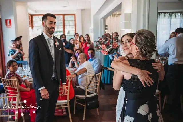 Reportaje boda tamara Asis Sauces Olimar Chiva banquete emotivas