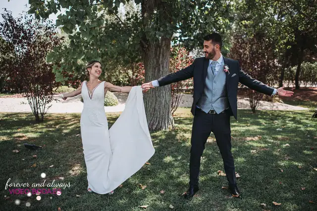 Reportaje boda tamara Asis Sauces Olimar Chiva portada sesion pareja