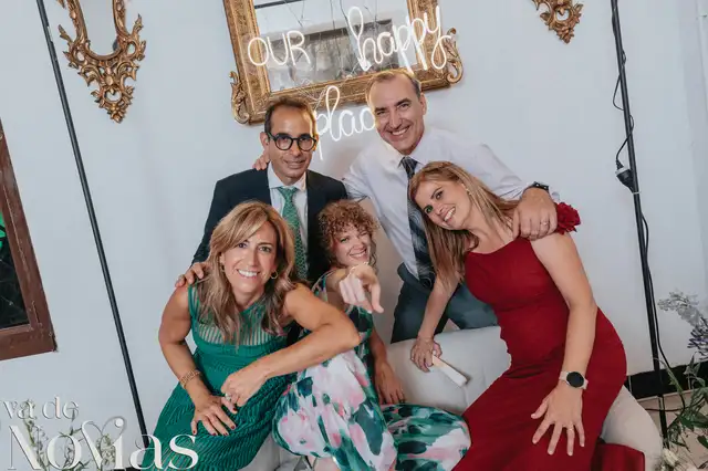boda civil marques montemolar altea verano photocall