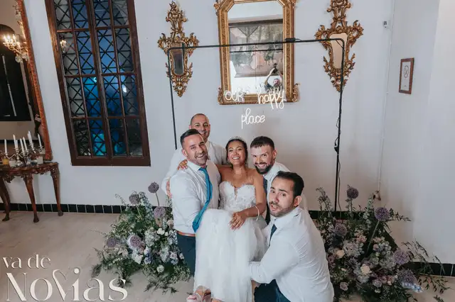 boda civil marques montemolar altea verano photocall