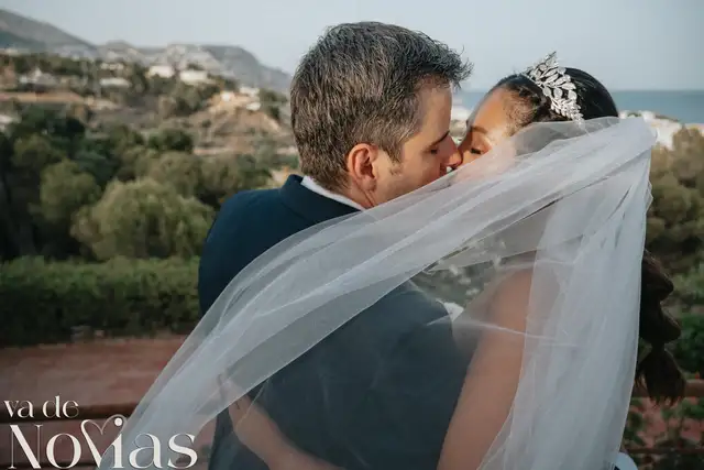 boda civil marques montemolar altea verano portada sesion pareja