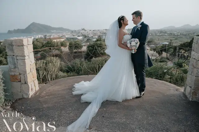 boda civil marques montemolar altea verano portada sesion pareja