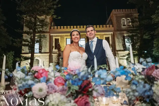boda civil marques montemolar altea verano banquete portada sesion pareja