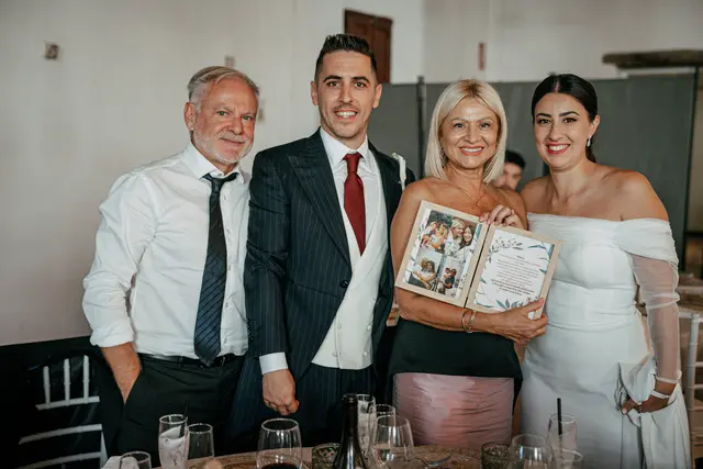 Boda de Yoanna y Héctor en El Mas de Anna, Alginet banquete