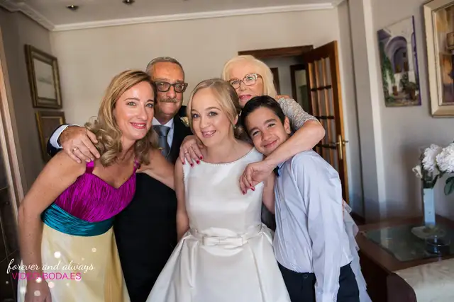 familia novia boda