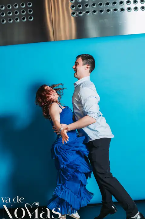 boda hotel las arena angela sergio divertidas photocall