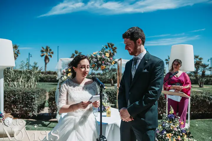 boda hotel las arena angela sergio ceremonia