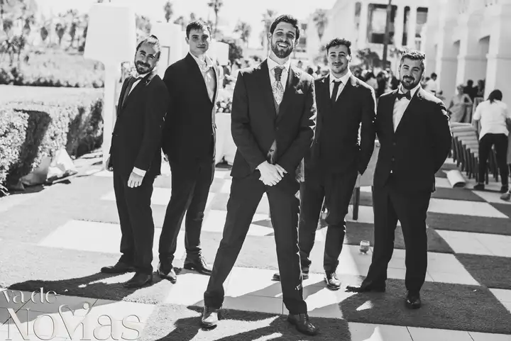 boda hotel las arena angela sergio BW divertidas