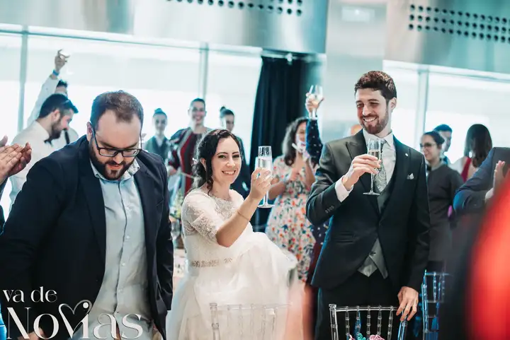 boda hotel las arena angela sergio banquete emotivas