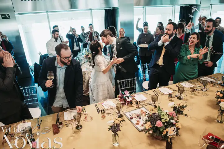 boda hotel las arena angela sergio banquete