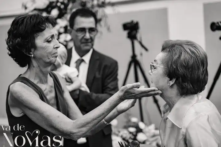 boda civil cartuja ara christi ximo blanca BW ceremonia