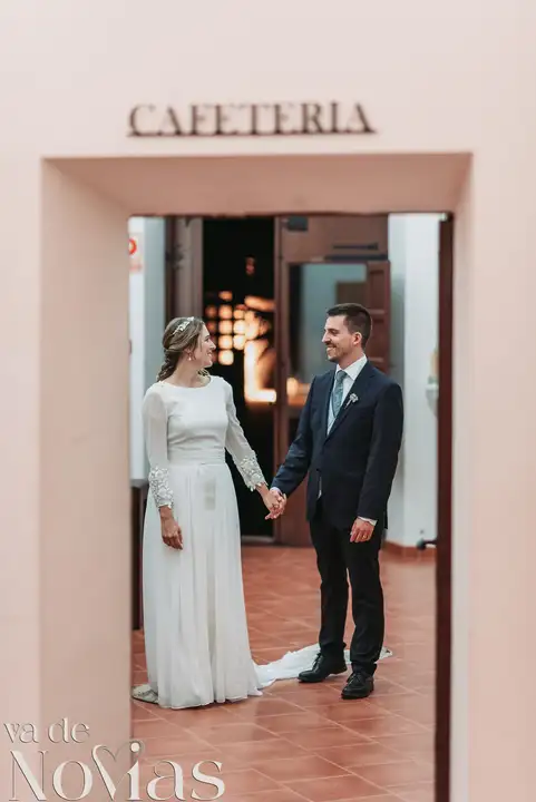 boda civil cartuja ara christi ximo blanca sesion pareja