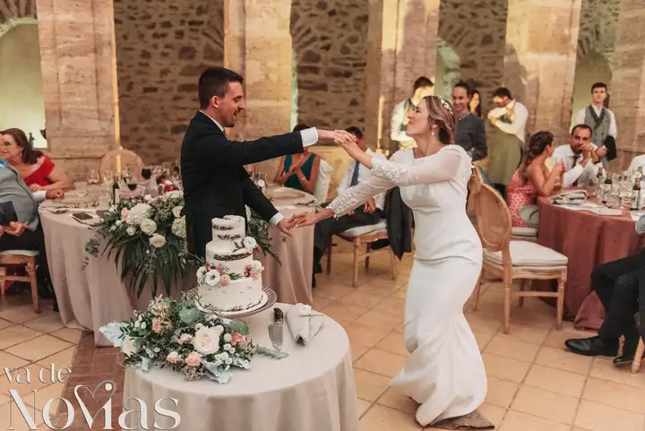 boda civil cartuja ara christi ximo blanca banquete