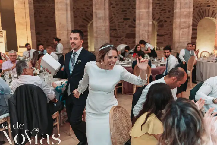 boda civil cartuja ara christi ximo blanca banquete