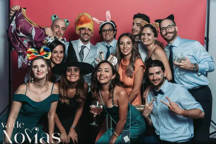 boda civil cartuja ara christi ximo blanca photocall