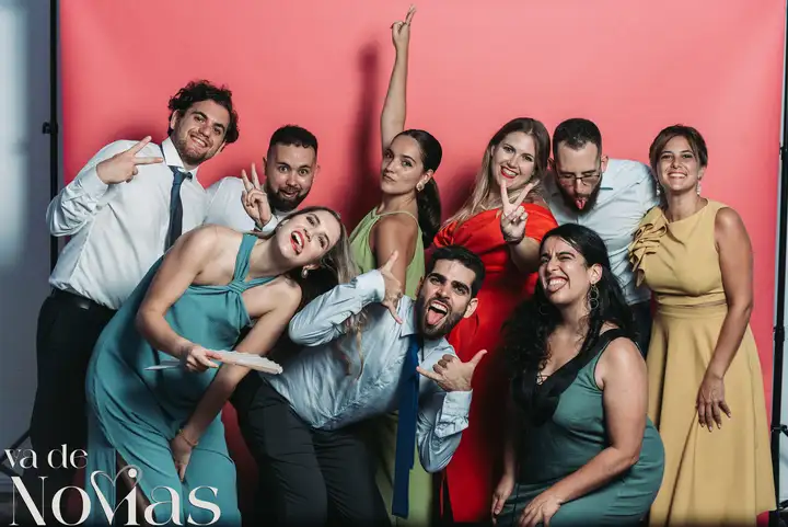 boda civil cartuja ara christi ximo blanca photocall