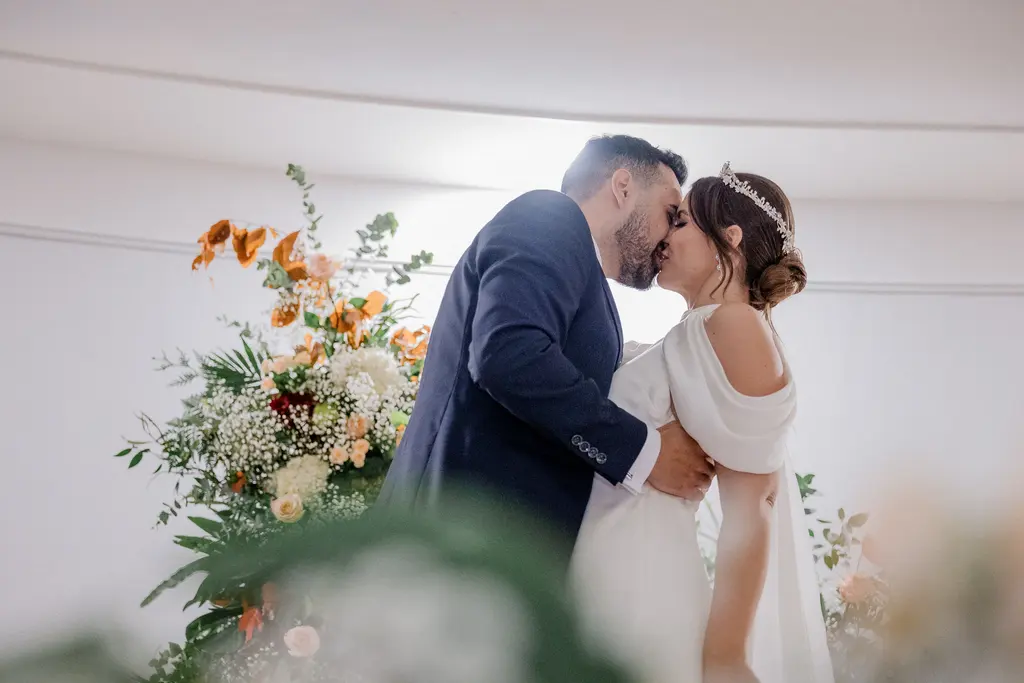 uuuuuuuuuuuuuuuuuuuubuuyodua Siuguuulou uXXI uguruupo rex angels Ericur banquete