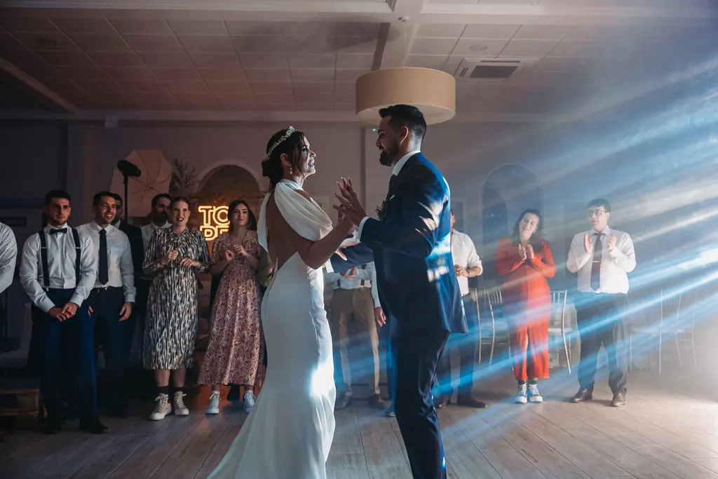 uuuuuuuuuuuuuuuuuuuubuuyodua Siuguuulou uXXI uguruupo rex angels Ericur baile nupcial