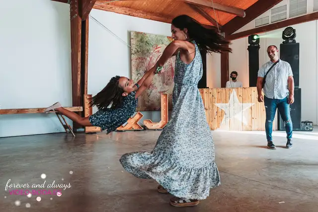 boda masia del carmen Laura Julian fiesta