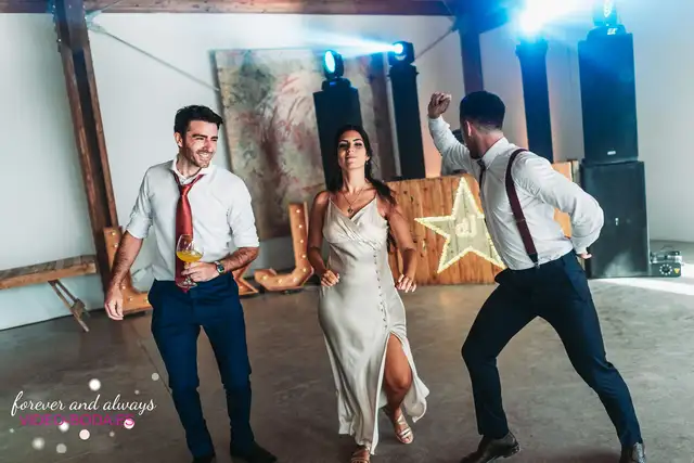 boda masia del carmen Laura Julian fiesta photocall