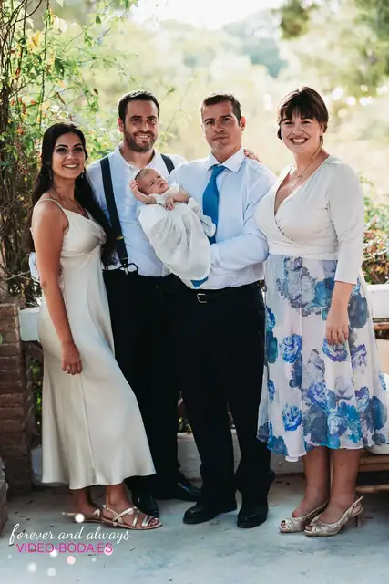 boda masia del carmen Laura Julian fiesta photocall