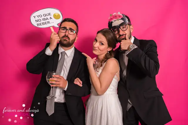 reportaje de boda san patricio photocall