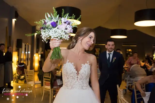 recien casados ramo Aldamar