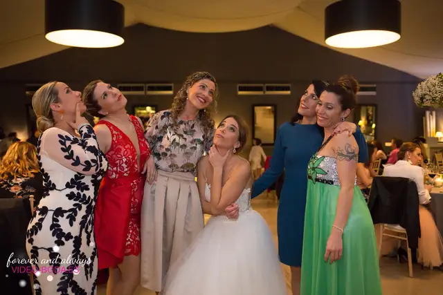 amigas novia