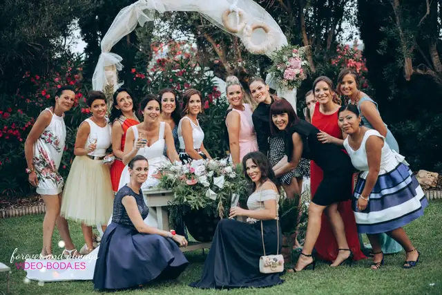 fotografía boda amigas novia