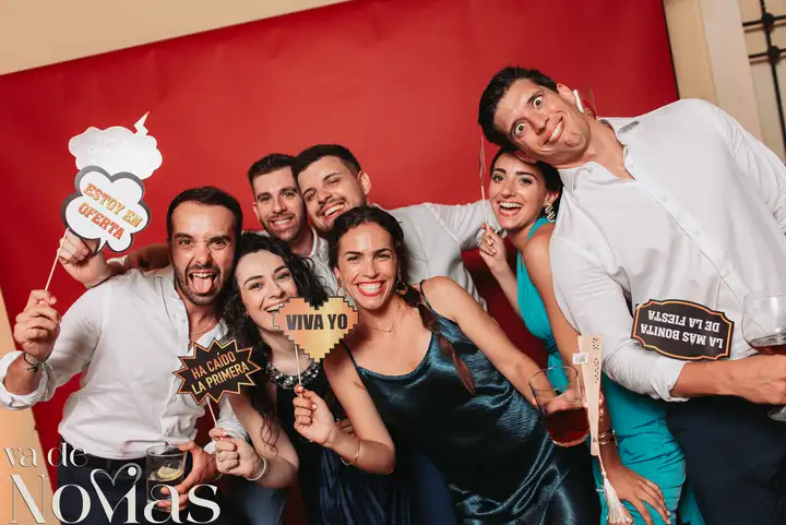 boda vallesa mandor idaira jose luis photocall