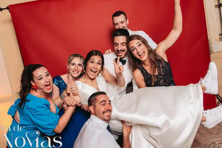 boda vallesa mandor idaira jose luis photocall